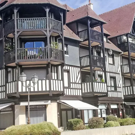 Les Jardins Du Yacht Club-4 By Interhome Apartman Deauville