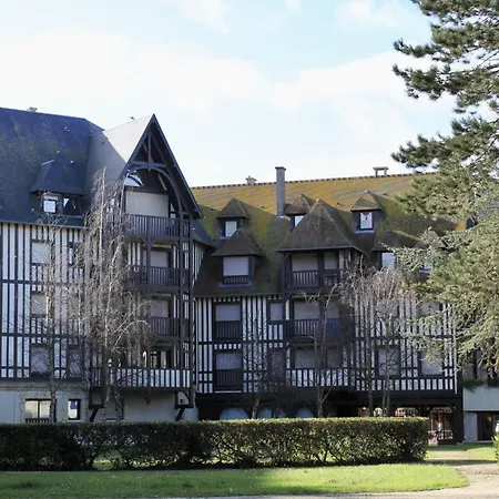 Les Jardins Du Yacht Club-4 By Interhome * Deauville