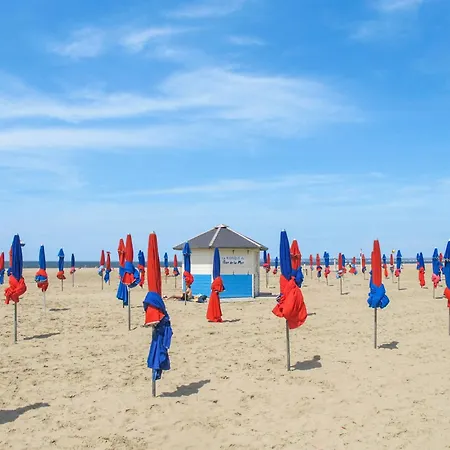 Les Jardins Du Yacht Club-4 By Interhome Apartamento Deauville