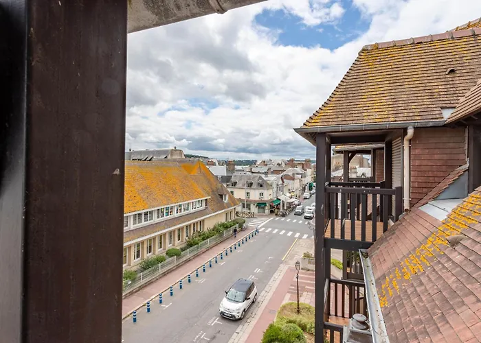 Les Jardins Du Yacht Club-4 By Interhome Apartman Deauville