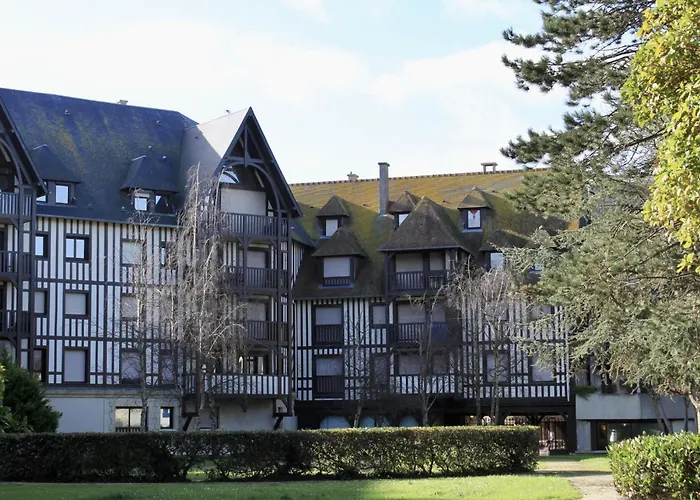 Les Jardins Du Yacht Club-4 By Interhome * Deauville