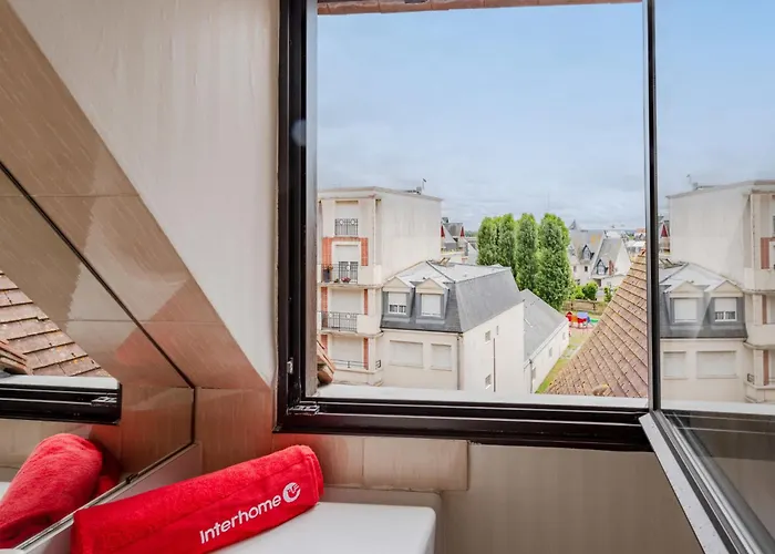 Les Jardins Du Yacht Club-4 By Interhome * דוביל